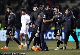 你们认为这个球算吗？#足球